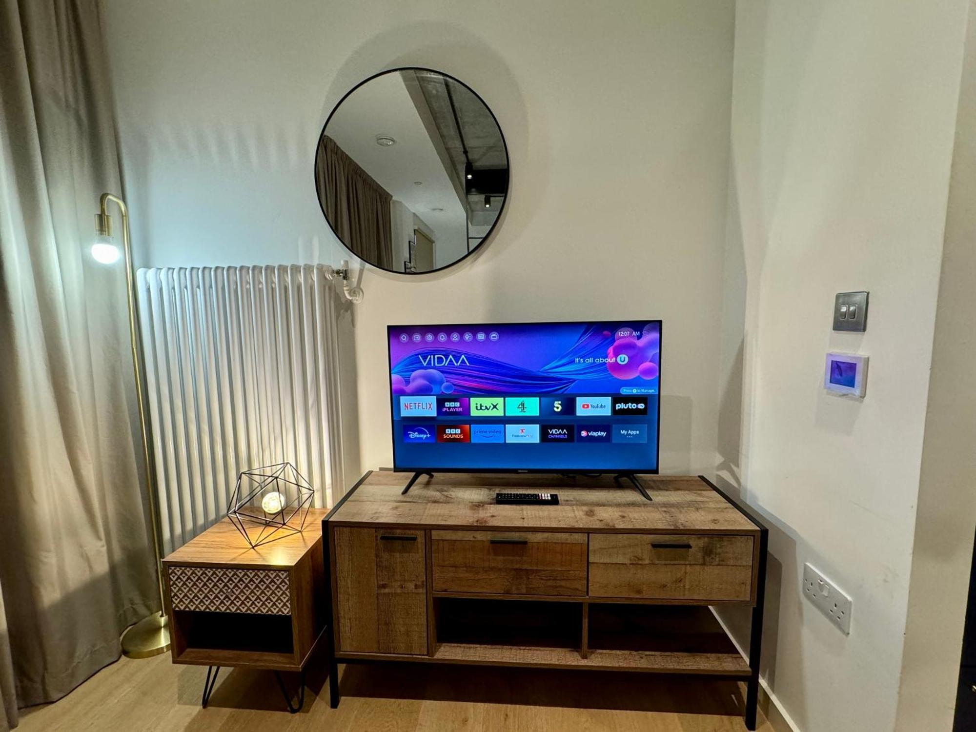 Amazing Cosy Apartment, Next To O2 Arena And Close To London Excel, Secure Parking Экстерьер фото